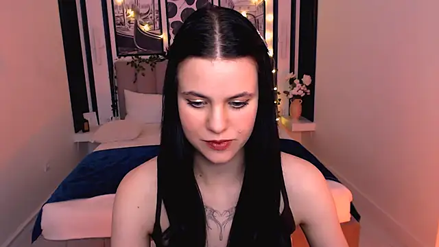 Scarlett Lee  online show from 29, 4, 2026