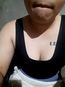 Snapshot of baby_617 chatting on 15, 4, 2026 baby 617 online show from 15, 4, 2026