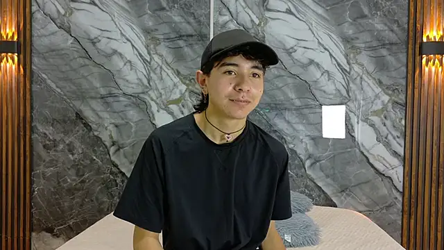 NoahWalker   online show from 6, 5, 2026