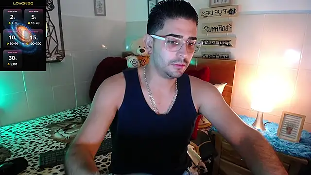 Snapshot of andders_ chatting on 17, 6, 2026 andders online show from 17, 6, 2026