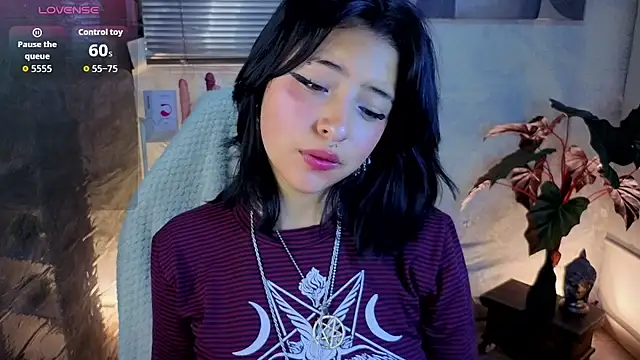 lsa dolly nyx online show from 13, 5, 2026