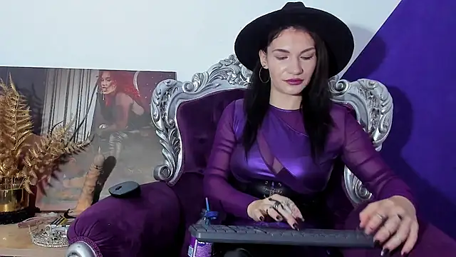 Snapshot of MistressKasandra chatting on 23, 5, 2026 MistressKasandra online show from 23, 5, 2026
