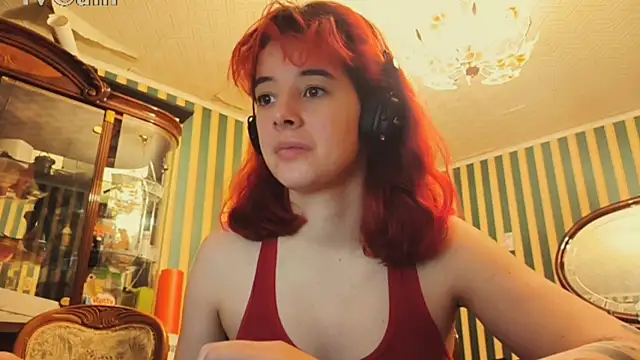 Snapshot of amberrrdolll_ chatting on 8, 5, 2026 amberrrdolll online show from 8, 5, 2026