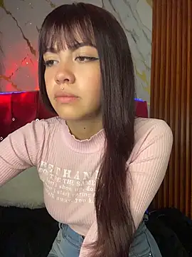 Snapshot of kira_ec chatting on 20, 5, 2026 kira ec online show from 20, 5, 2026