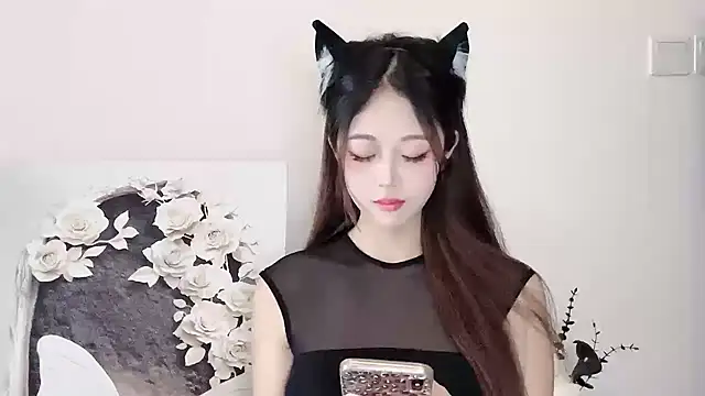 Snapshot of KiKi-011 chatting on 21, 5, 2026 KiKi-011 online show from 21, 5, 2026