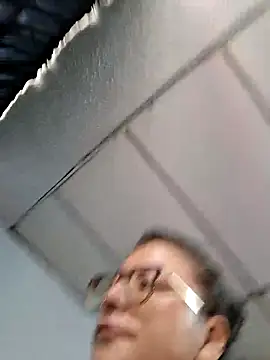 Backdoor Newbie online show from 19, 6, 2026