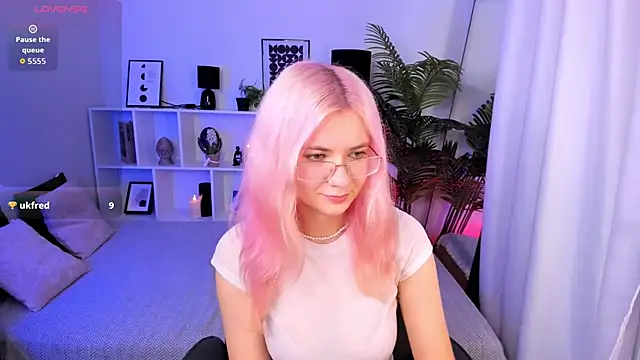 RoxySun  online show from 23, 5, 2026