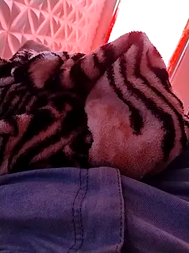 Snapshot of phzada22 chatting on 16, 4, 2026 phzada22 online show from 16, 4, 2026