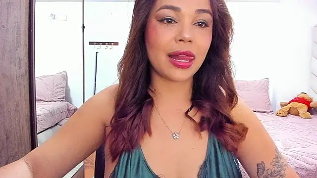 megan poe  online show from 17, 7, 2026