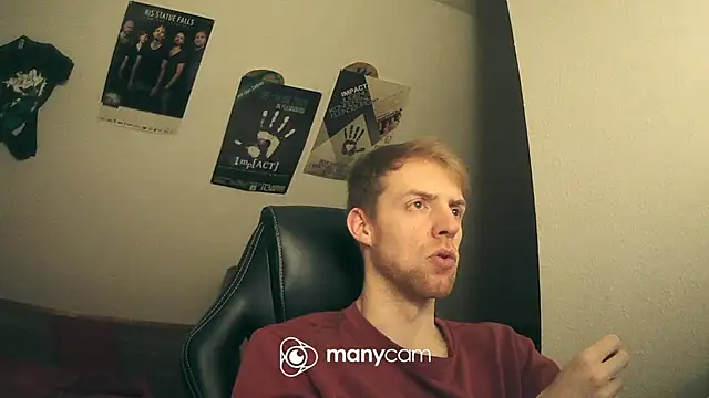 Snapshot of Milkyman7 chatting on 3, 12, 2024 Milkyman7 online show from 3, 12, 2024