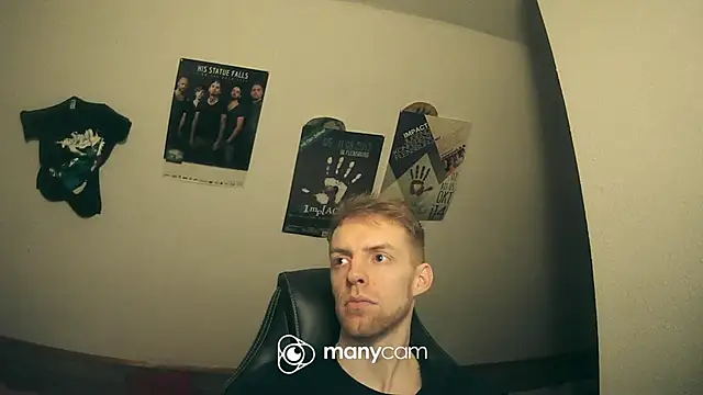 Snapshot of Milkyman7 chatting on 15, 12, 2024 Milkyman7 online show from 15, 12, 2024