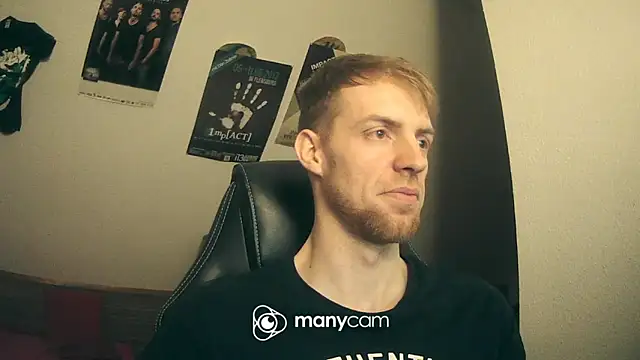 Snapshot of Milkyman7 chatting on 25, 12, 2024 Milkyman7 online show from 25, 12, 2024