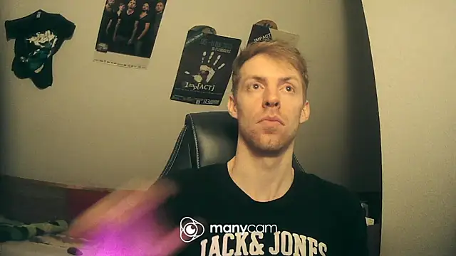 Snapshot of Milkyman7 chatting on 18, 1, 2025 Milkyman7 online show from 18, 1, 2025