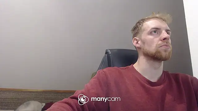 Snapshot of Milkyman7 chatting on 31, 10, 2025 Milkyman7 online show from 31, 10, 2025