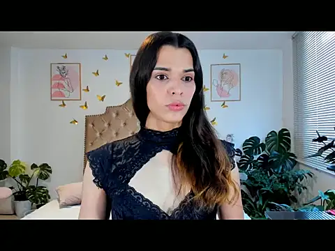 bella grego online show from 20, 4, 2026