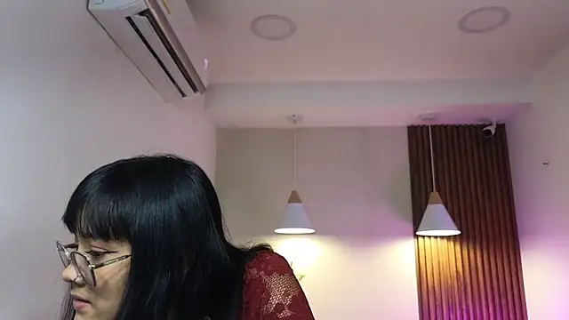Snapshot of Cherry_Vixen_ chatting on 22, 7, 2026 Cherry Vixen online show from 22, 7, 2026