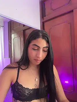 Snapshot of Lily_Rush chatting on 8, 5, 2026 Lily Rush online show from 8, 5, 2026