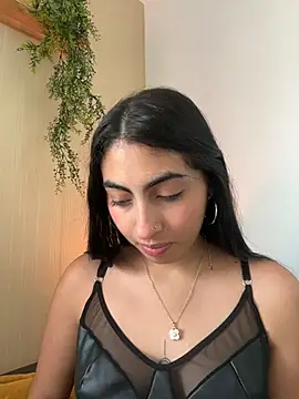 Snapshot of Lily_Rush chatting on 26, 5, 2026 Lily Rush online show from 26, 5, 2026