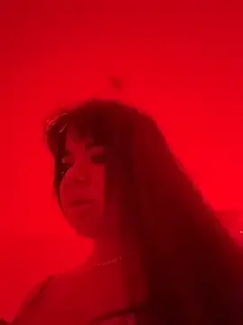 Snapshot of liina_gu chatting on 19, 5, 2026 liina gu online show from 19, 5, 2026