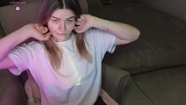 TonyaMeow online show from 13, 5, 2026
