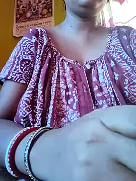 Snapshot of Simupaul001 chatting on 7, 5, 2026 Simupaul001 online show from 7, 5, 2026