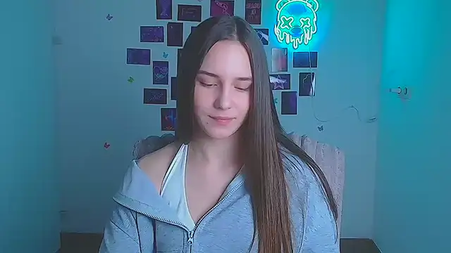 Snapshot of Kyara_ra chatting on 18, 5, 2026 Kyara ra online show from 18, 5, 2026