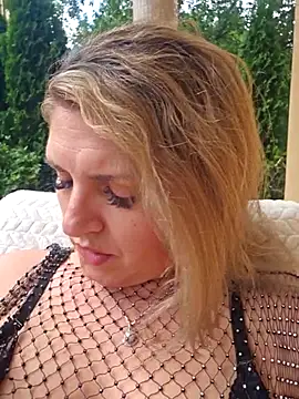 Snapshot of I_amBianca chatting on 14, 7, 2026 I amBianca online show from 14, 7, 2026