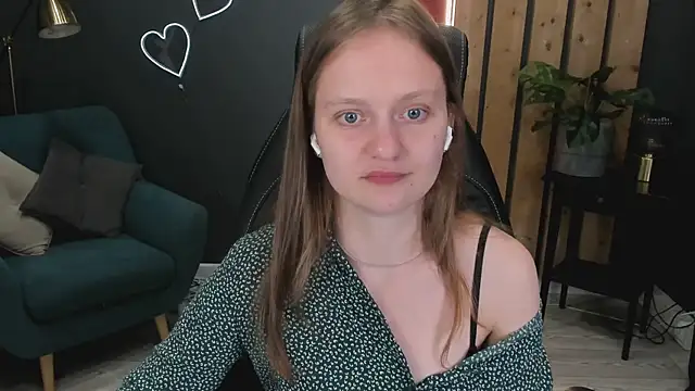 French Fry online show from 15, 7, 2026