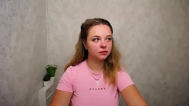 Snapshot of NicoleAura chatting on 26, 6, 2026 NicoleAura online show from 26, 6, 2026