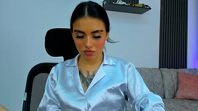 isabella hv online show from 14, 7, 2026