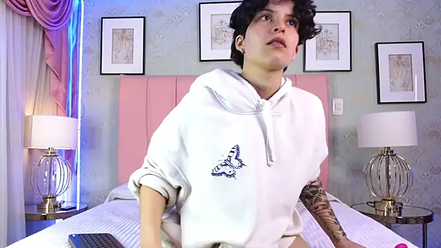 Nate Desire  online show from 23, 4, 2026