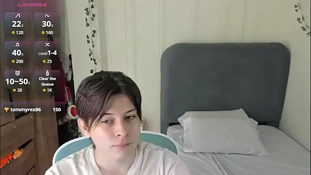 Snapshot of Felixzyn chatting on 26, 4, 2026 Felixzyn online show from 26, 4, 2026