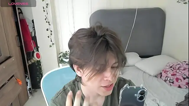 Snapshot of Felixzyn chatting on 19, 5, 2026 Felixzyn online show from 19, 5, 2026