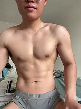 Ycen  online show from 18, 4, 2026