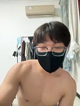 Ycen  online show from 30, 5, 2026