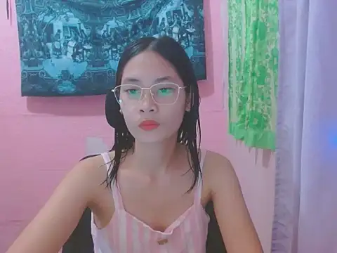 Snapshot of Sweetsexylady19 chatting on 30, 6, 2026 Sweetsexylady19 online show from 30, 6, 2026
