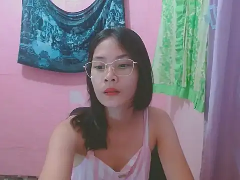 Snapshot of Sweetsexylady19 chatting on 11, 7, 2026 Sweetsexylady19 online show from 11, 7, 2026