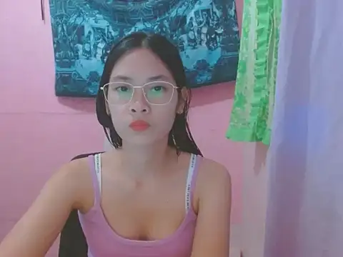 Snapshot of Sweetsexylady19 chatting on 12, 7, 2026 Sweetsexylady19 online show from 12, 7, 2026