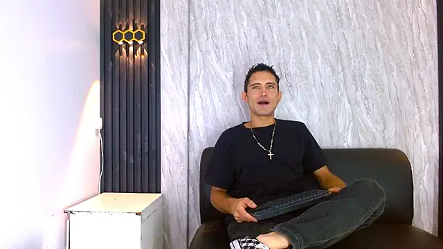 Andres Colins1 online show from 24, 5, 2026