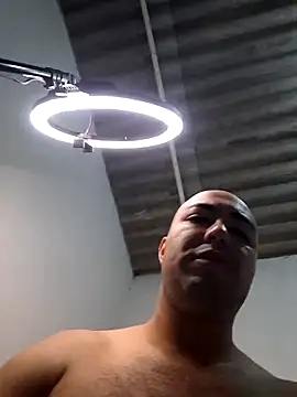 Snapshot of Angel_Iron69 chatting on 23, 5, 2026 Angel Iron69 online show from 23, 5, 2026
