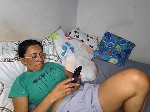 Snapshot of Angel_Iron69 chatting on 12, 6, 2026 Angel Iron69 online show from 12, 6, 2026