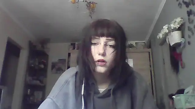 Snapshot of ChargedReign chatting on 20, 5, 2026 ChargedReign online show from 20, 5, 2026