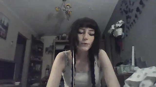 Snapshot of ChargedReign chatting on 21, 5, 2026 ChargedReign online show from 21, 5, 2026