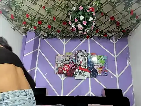 DAHNE HOT  online show from 21, 4, 2026