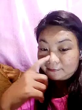 Snapshot of eljhenx chatting on 14, 7, 2026 eljhenx online show from 14, 7, 2026