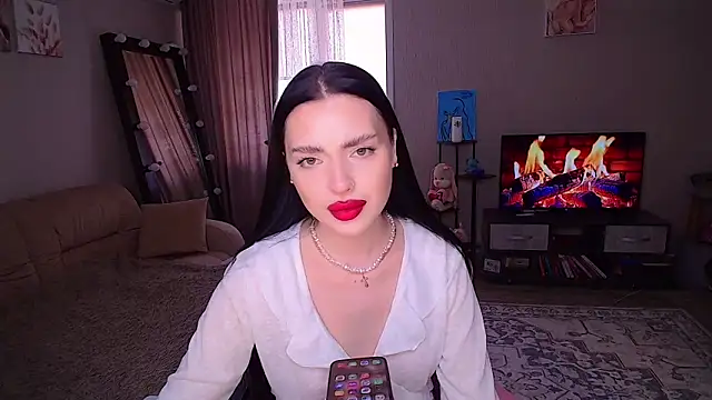yoursLina online show from 16, 5, 2026
