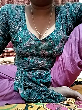 Snapshot of Misty-Meya chatting on 4, 5, 2026 Misty-Meya online show from 4, 5, 2026