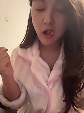 dearBeibeii online show from 21, 4, 2026