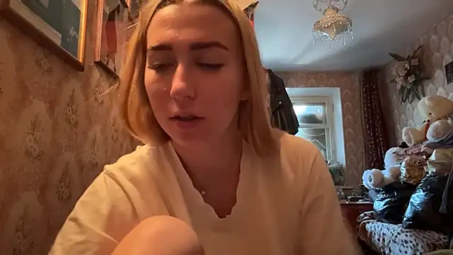 Snapshot of MandyVandy chatting on 26, 4, 2026 MandyVandy online show from 26, 4, 2026