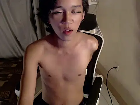 Snapshot of urnaughty_paul chatting on 21, 5, 2026 urnaughty paul online show from 21, 5, 2026